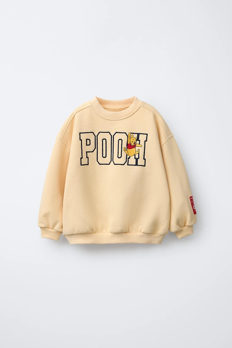 WINNIE THE POOH © DISNEY EMBROIDERED SWEATSHIRT
