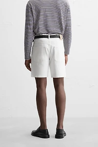 SHORT EN DENIM COUPE CLASSIQUE