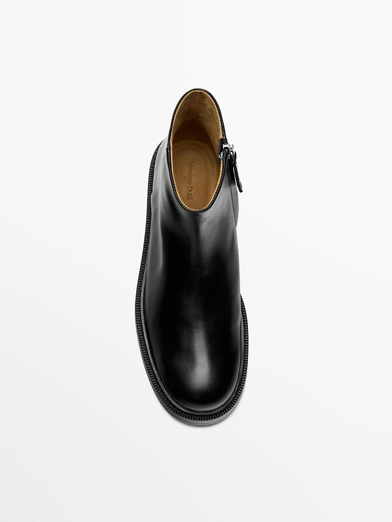 Bottines en cuir doublure daim