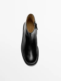 Bottines en cuir doublure daim