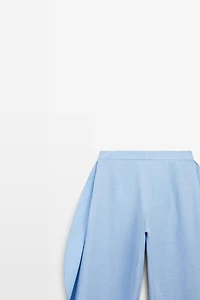 Voluminous flowing linen blend pants