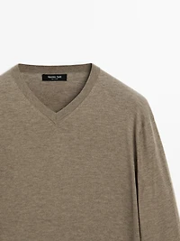Knit wool blend sweater