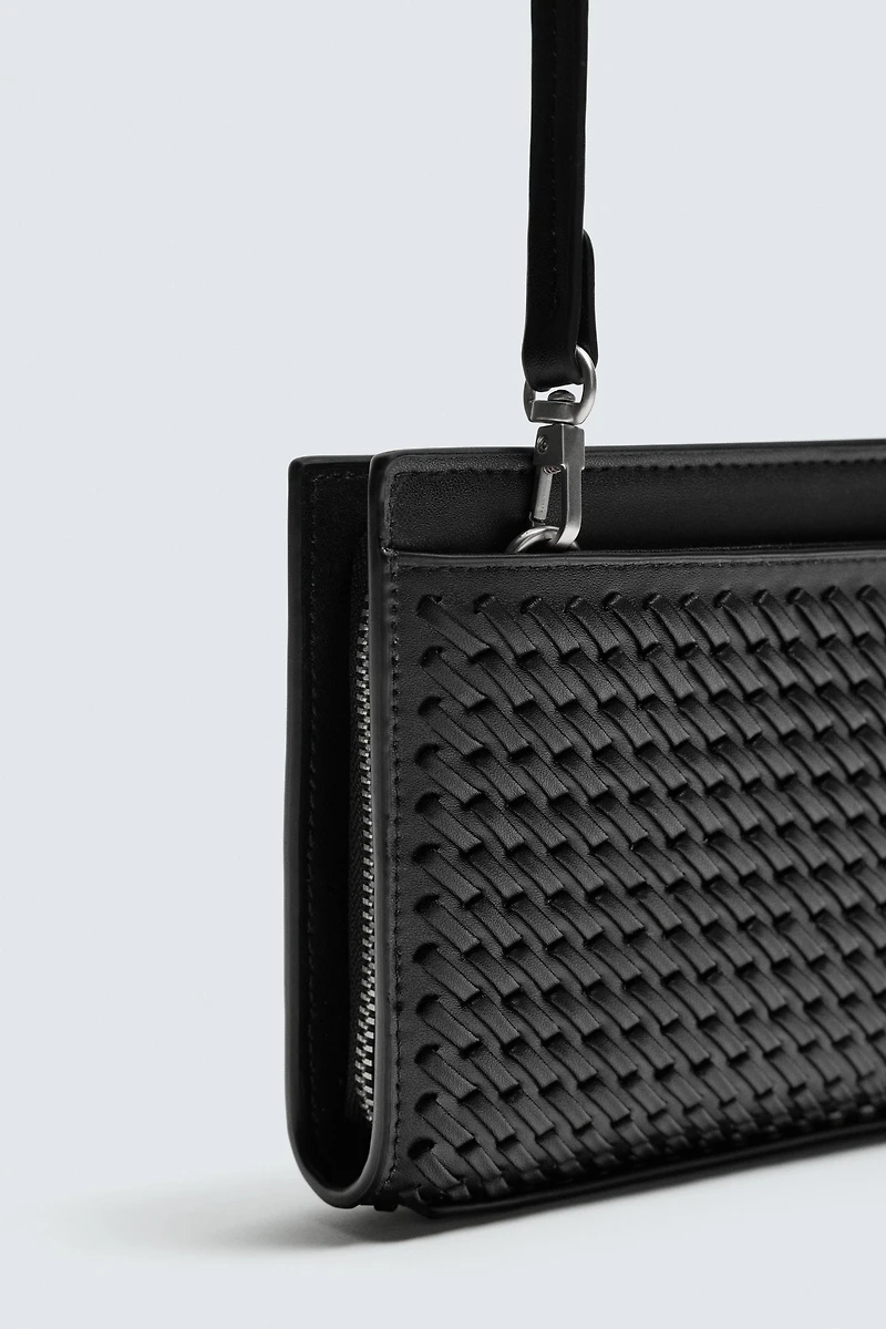 PORTEFEUILLE OVERSIZE TRESSÉ