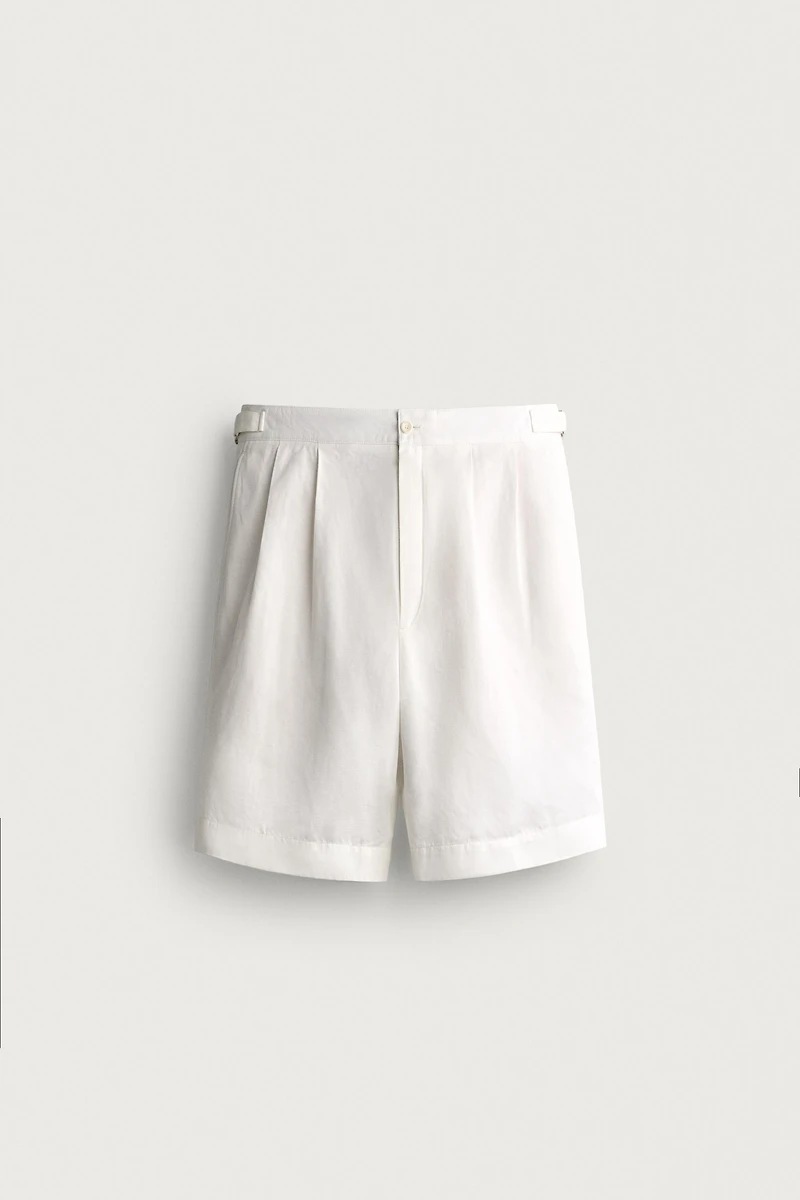 REGULAR FIT TAB SHORTS