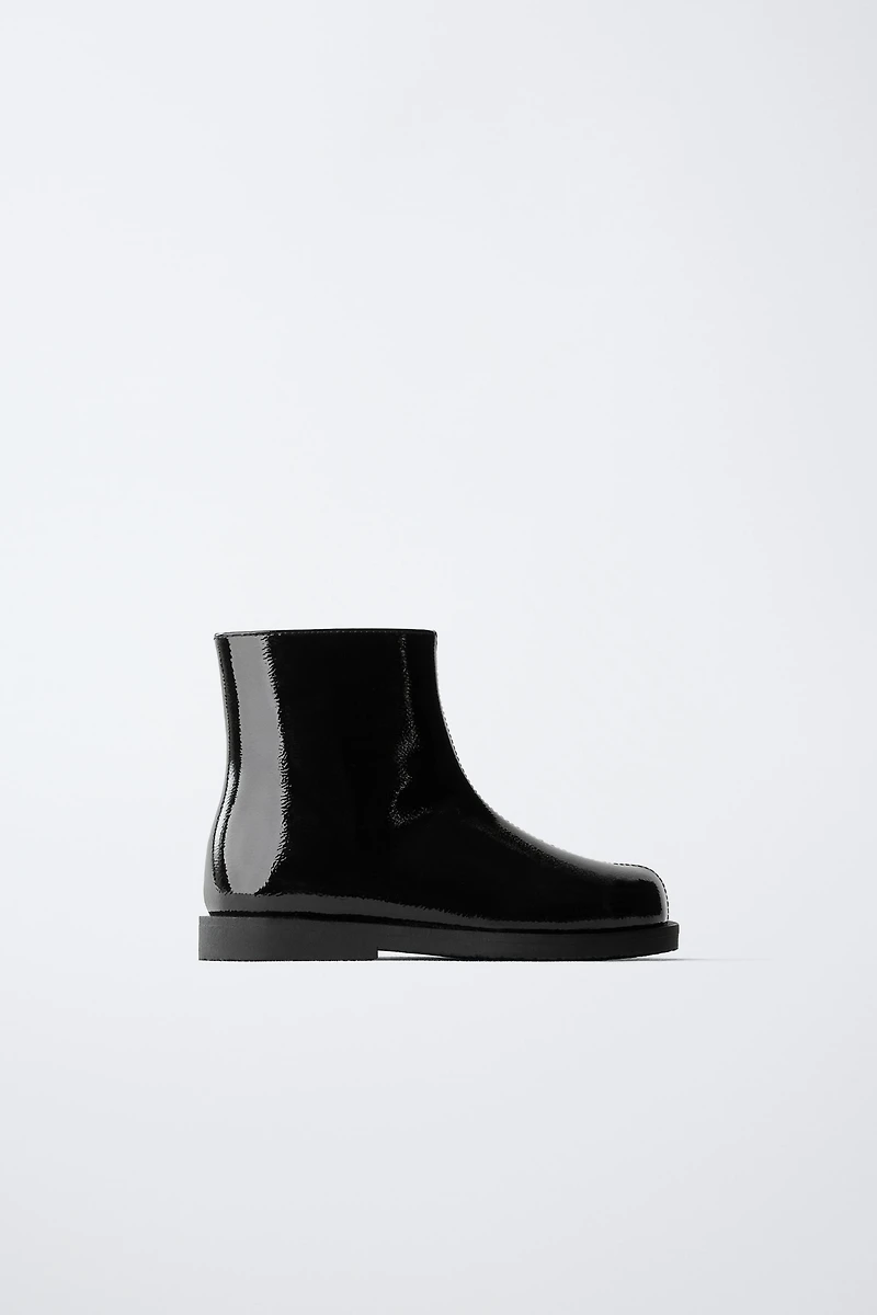 PATENT FINISH BOOTS
