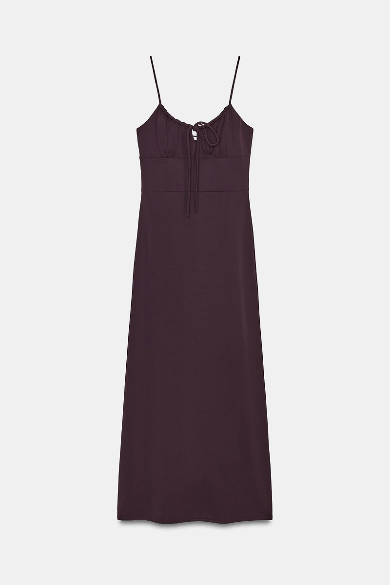 ROBE FLUIDE MI-LONGUE À BRETELLES