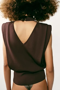 OPEN BACK KNIT TOP