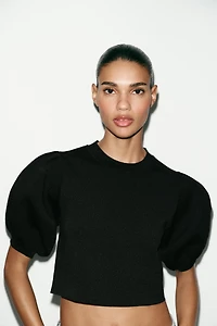 PUFF SLEEVE KNIT TOP