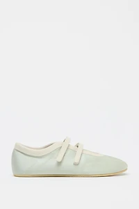 SATIN EFFECT STITCHED BALLET FLATS