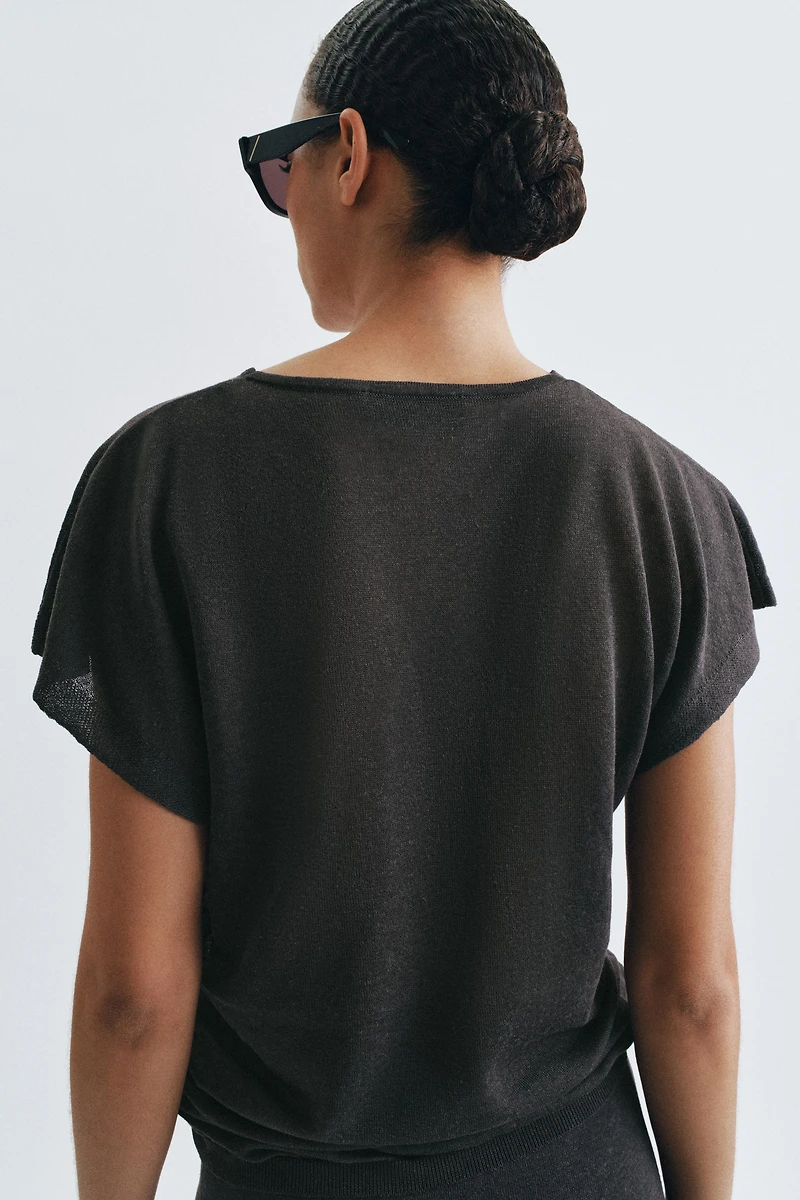 TOP DRAPÉ EN MAILLE