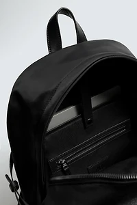 MULTI-POCKET TECHNICAL BACKPACK
