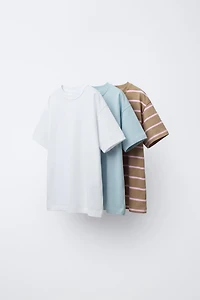 THREE-PACK OF BASIC AND STRIPED T-SHIRTS