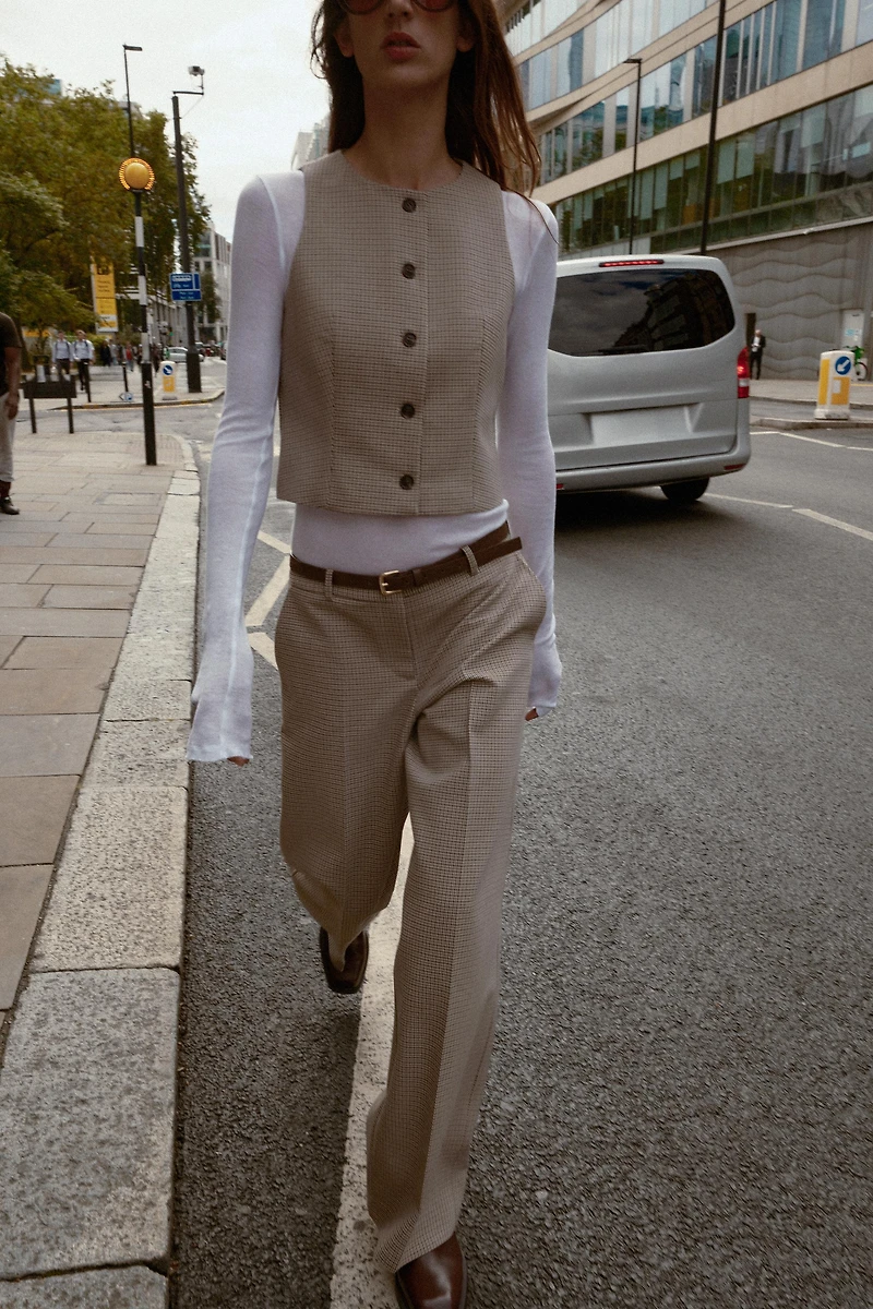CHECKERED BELTED PANTS