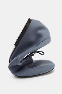 NEOPRENE EFFECT BALLET FLATS WITH PULL TAB