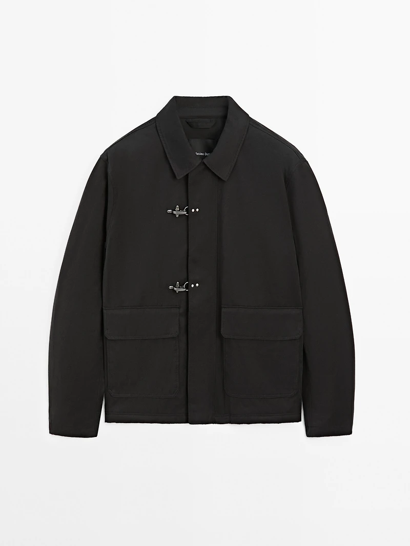 Water-repellent toggle jacket