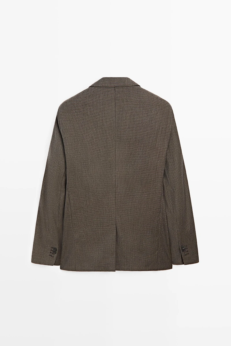 Wool-blend blazer with pocket details