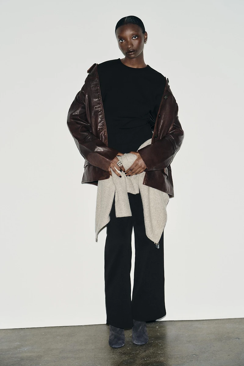 PLEATED INTERLOCK TOP