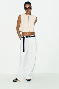 TEXTURED KNIT VEST TOP