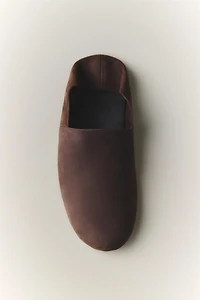 LEATHER TRAVEL MOROCCAN SLIPPERS