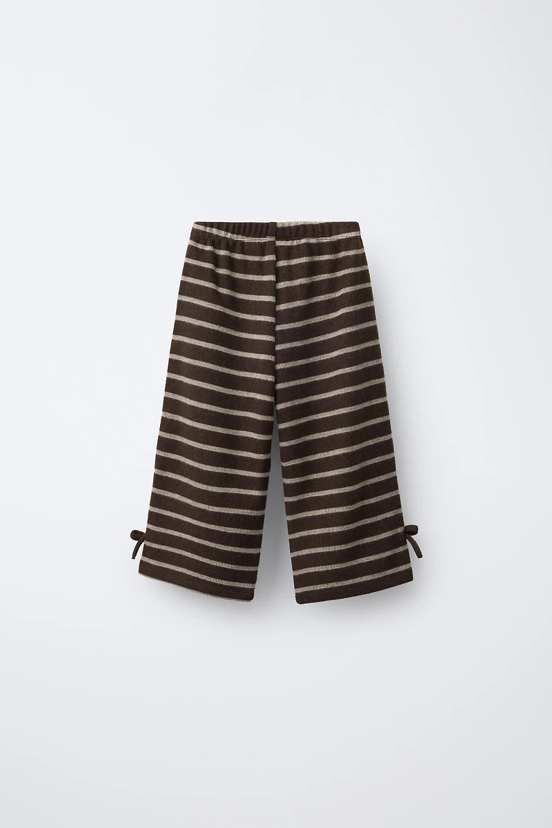 PANTALON JUPE-CULOTTE DOUX AU TOUCHER AVEC LACETS