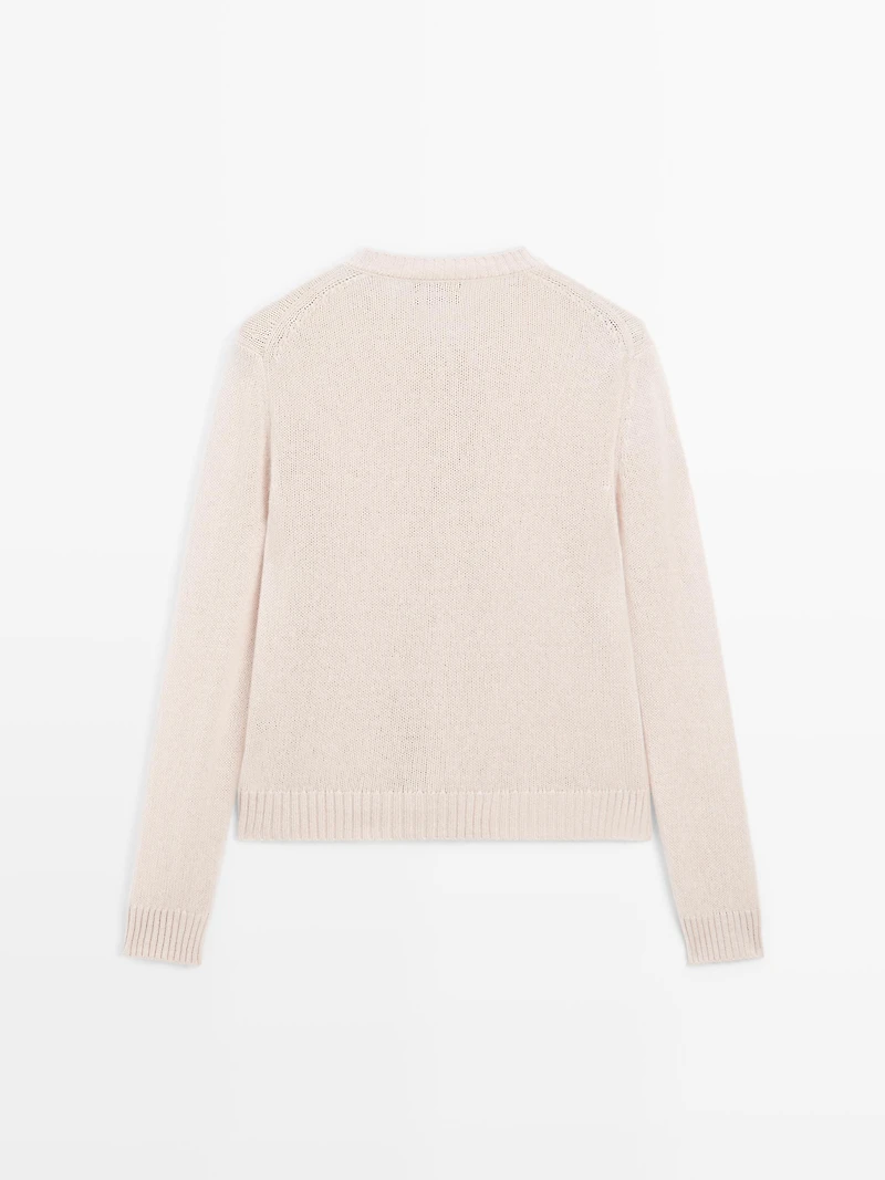 Knit 100% cashmere crew neck cardigan