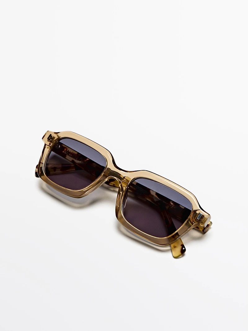 Lunettes de soleil rectangulaires