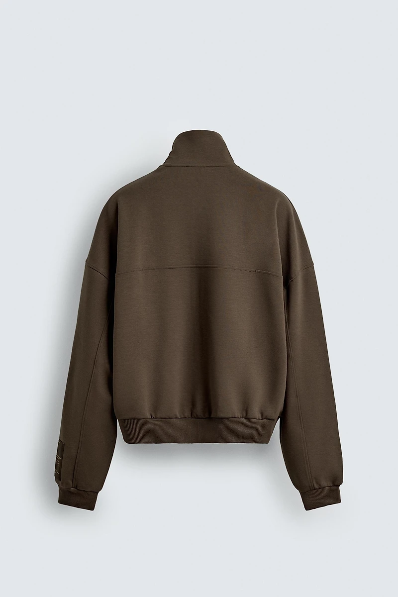 INTERLOCK LABEL JACKET