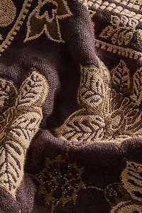 FLORAL JACQUARD BLANKET
