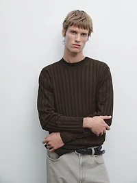 Textured round neck sweater