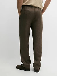 Total look linen trousers with herringbone detail