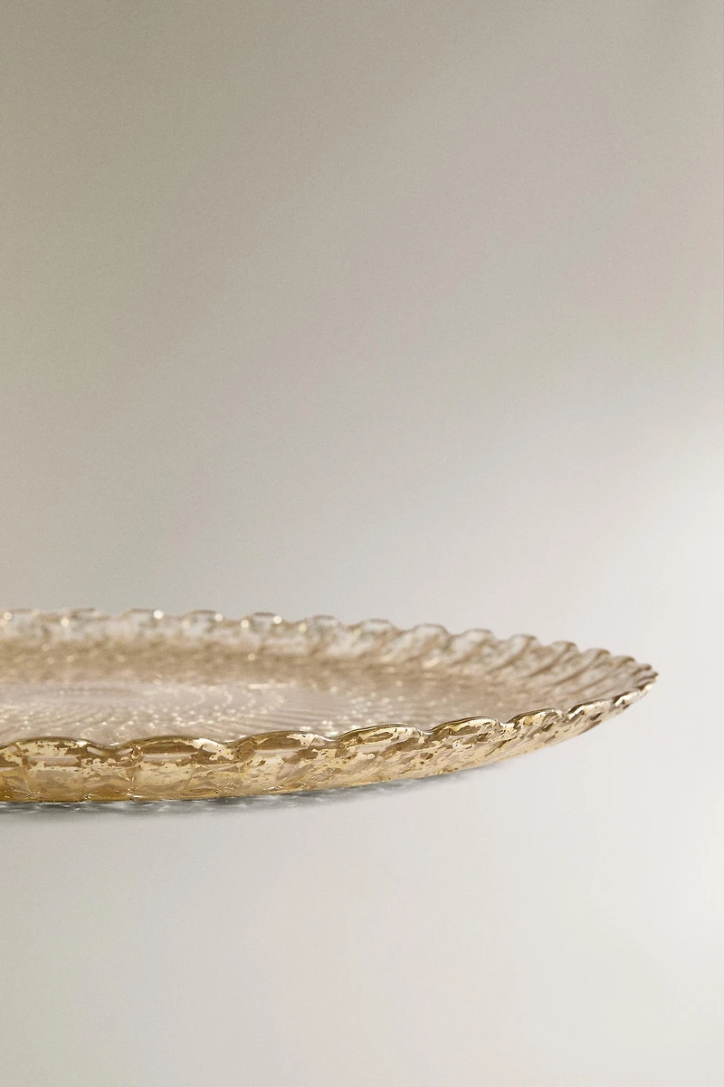 CHRISTMAS TEXTURED GLASS CHARGER