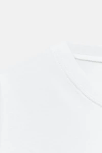 T-SHIRT BASIQUE EN COTON