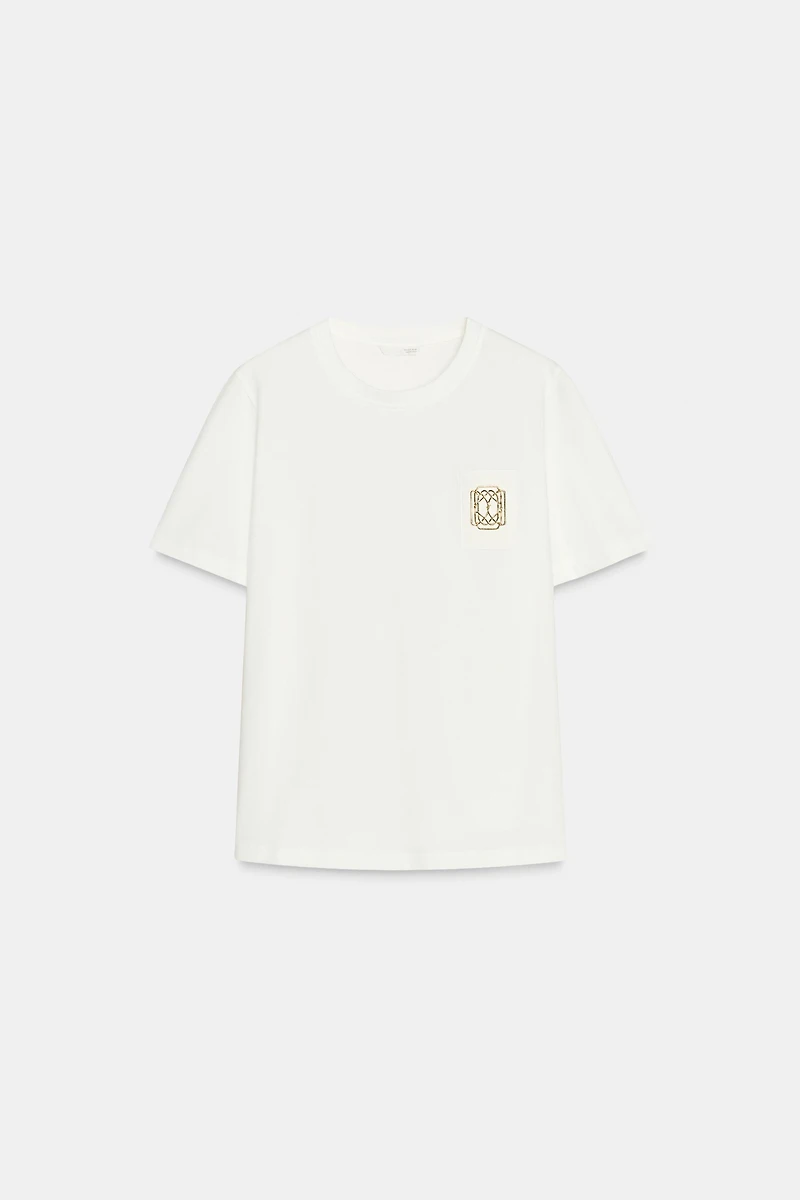 BROOCH T-SHIRT