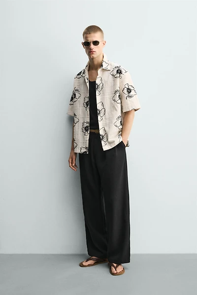 CHEMISE EN JACQUARD BRODERIE FLORALE