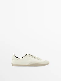 Chaussure de sport combinée