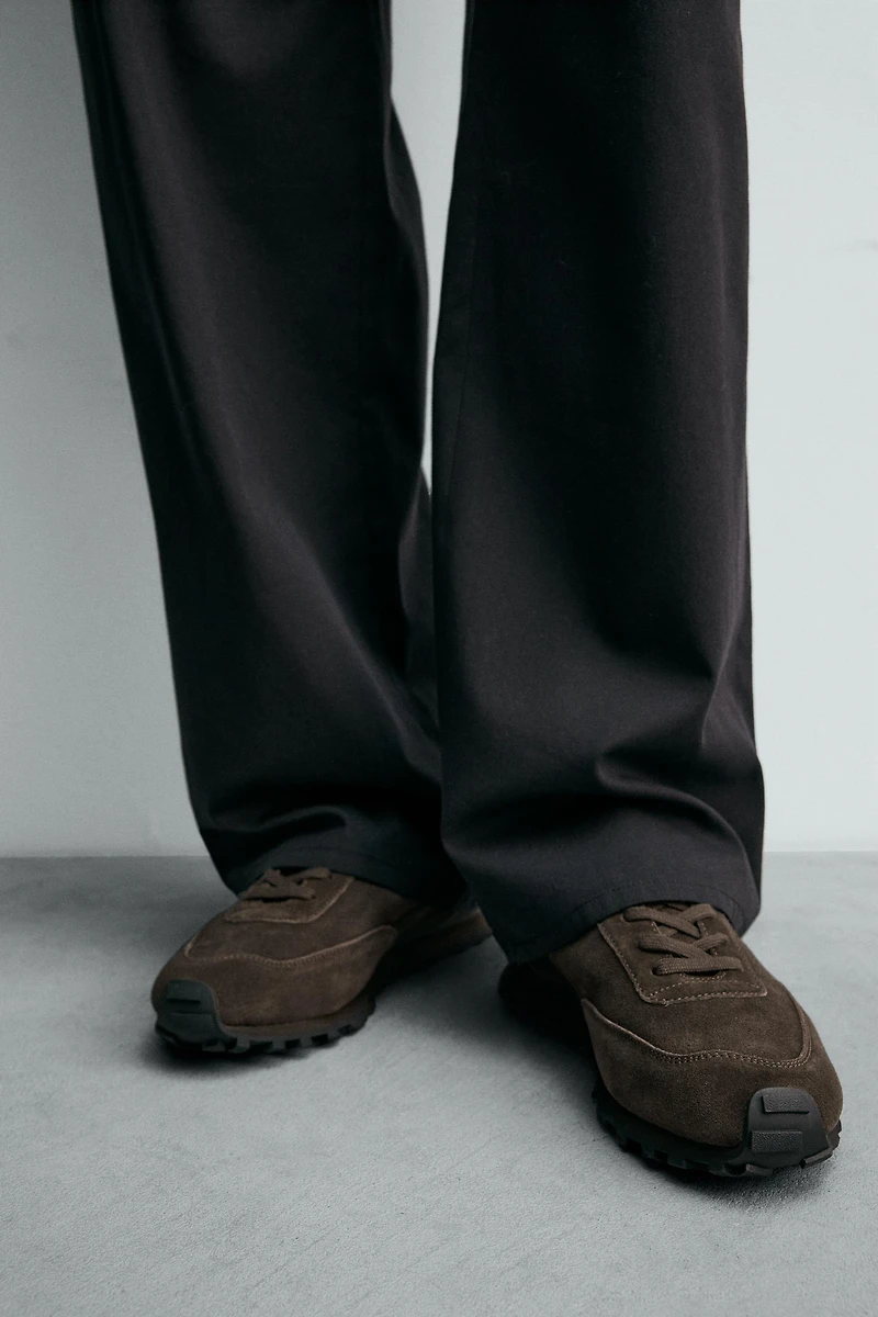 CASUAL LEATHER SNEAKERS