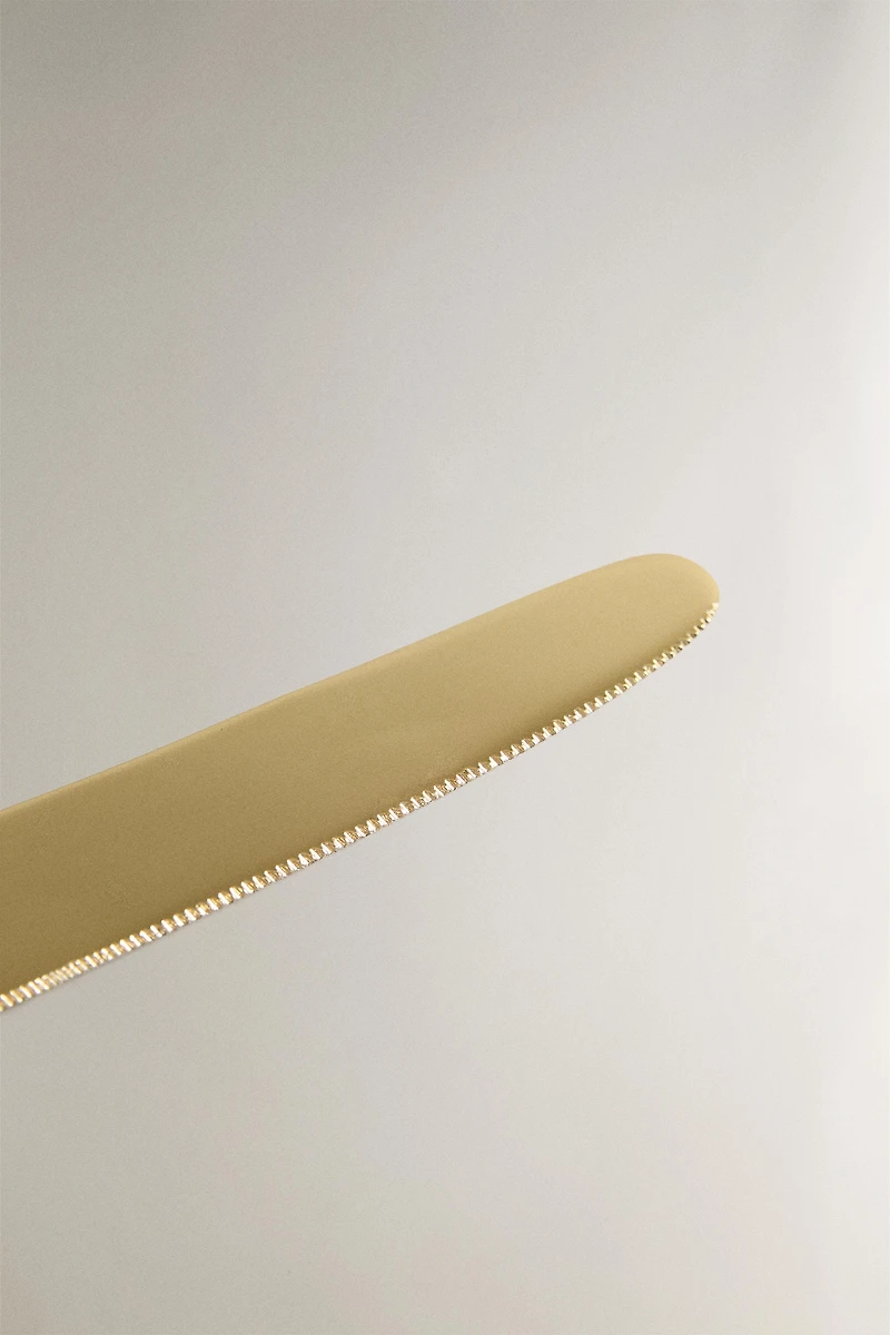 LUNA BUTTER KNIFE | MARISA BERENSON