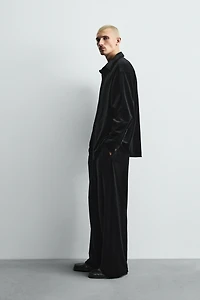 RELAXED FIT VELVET OVERSHIRT