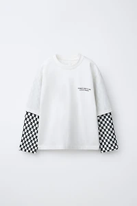 ENSEMBLE T-SHIRT DOUBLE MANCHE ET SHORT À CARREAUX DAMIER