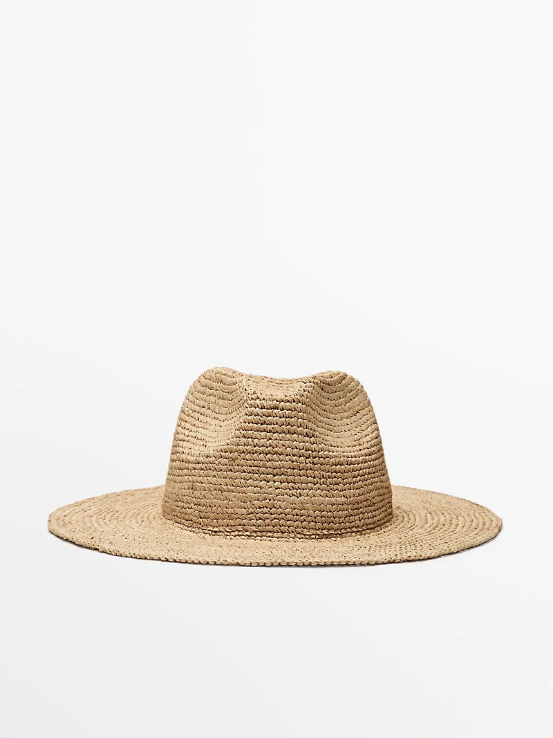 Chapeau raphia