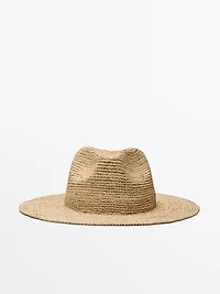 Chapeau raphia