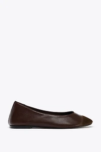 BALLERINES EN CUIR