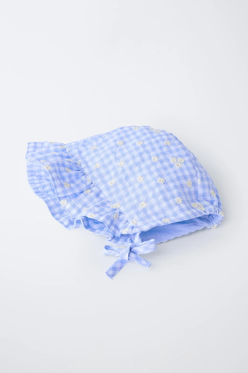 BONNET CARREAUX VICHY MARGUERITES BRODÉES