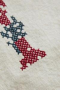 LETTER “I” EMBROIDERED LINEN CUSHION