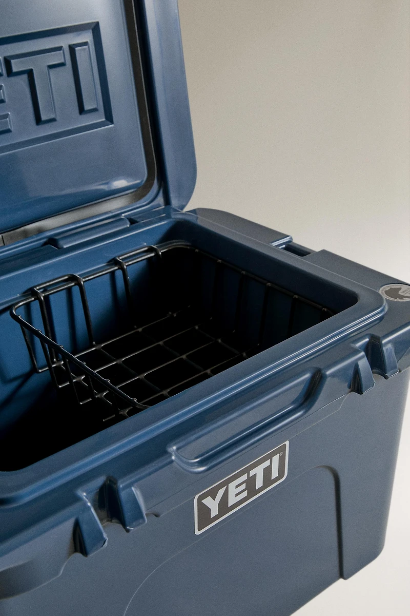 YETI HARD COOLER