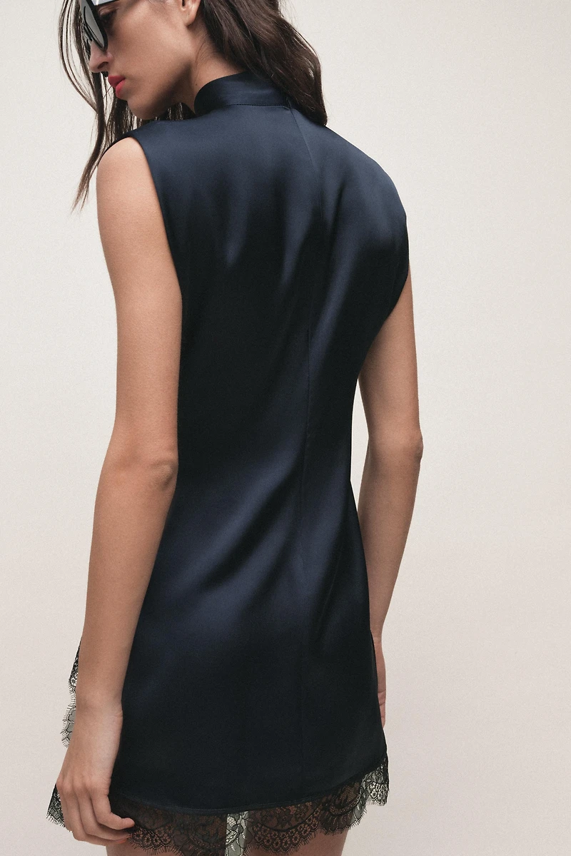 ROBE COURTE BIMATIÈRE AVEC DENTELLE