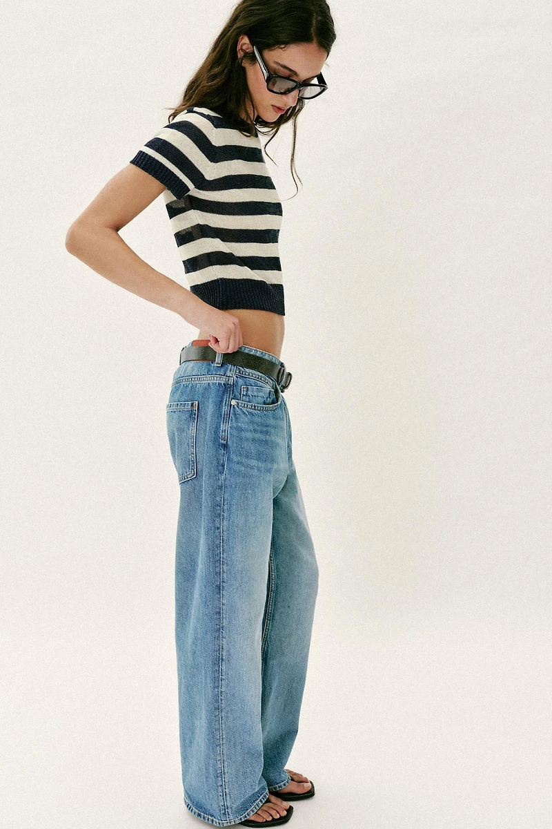 SHORT SLEEVE KNIT TOP