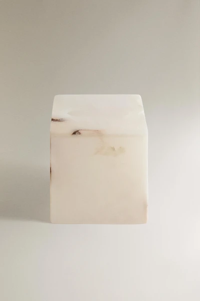 ALABASTER TISSUE BOX