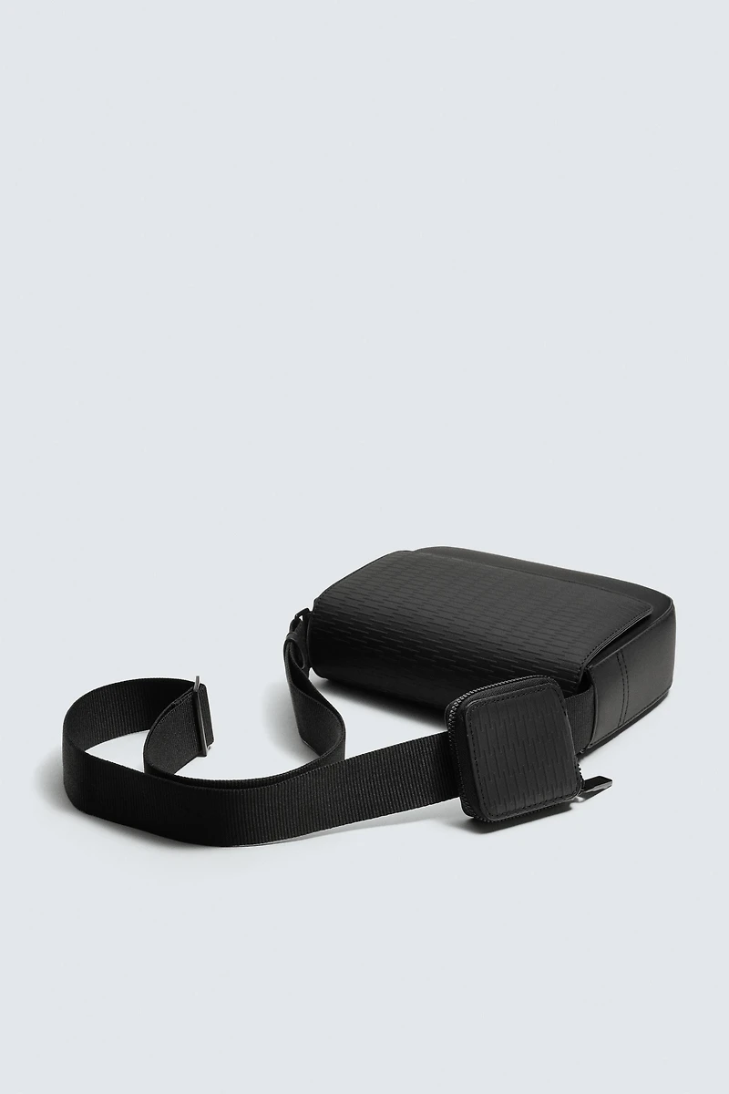 SAC BANDOULIÈRE EFFET GOMME TEXTURÉ