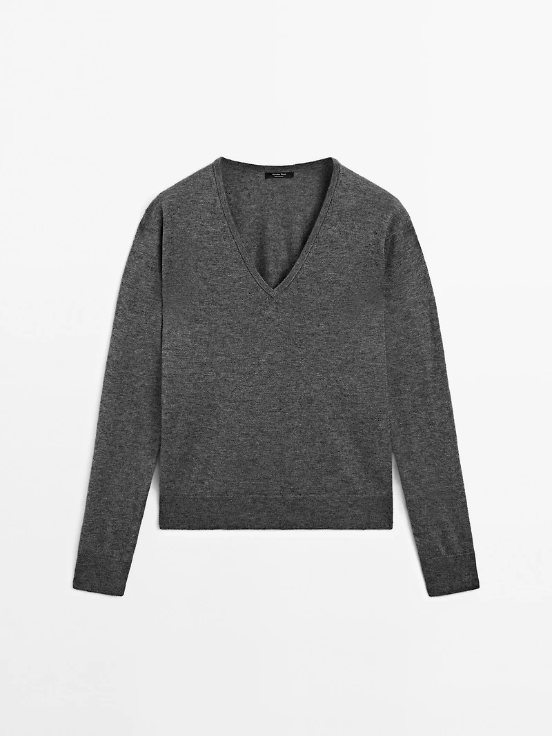 Wool blend V-neck knit sweater